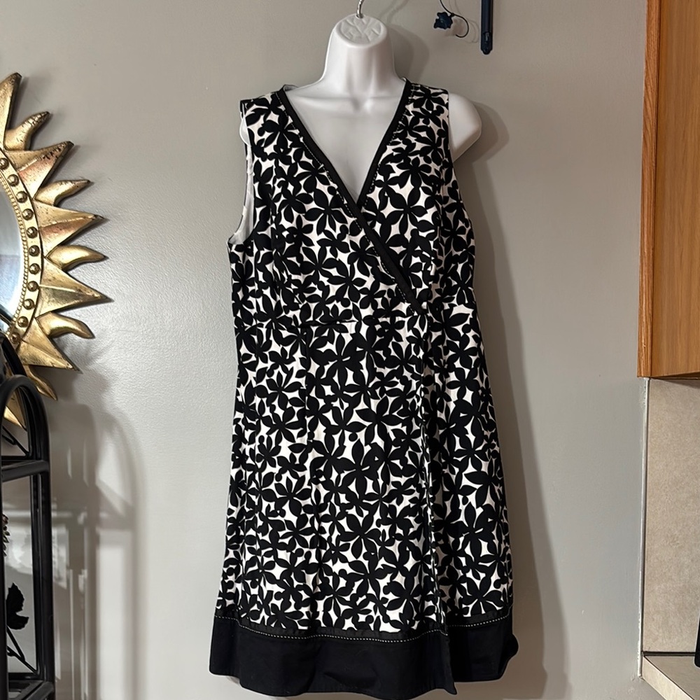 LANE BYANT DRESS NWOT